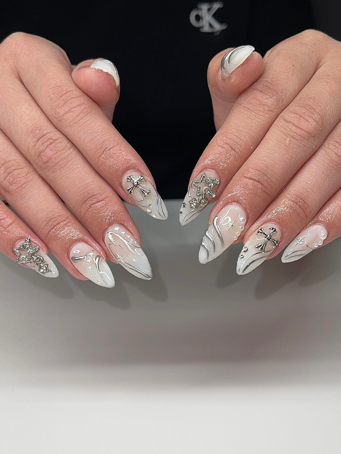 13 Glam White and Silver Nail Ideas 2026