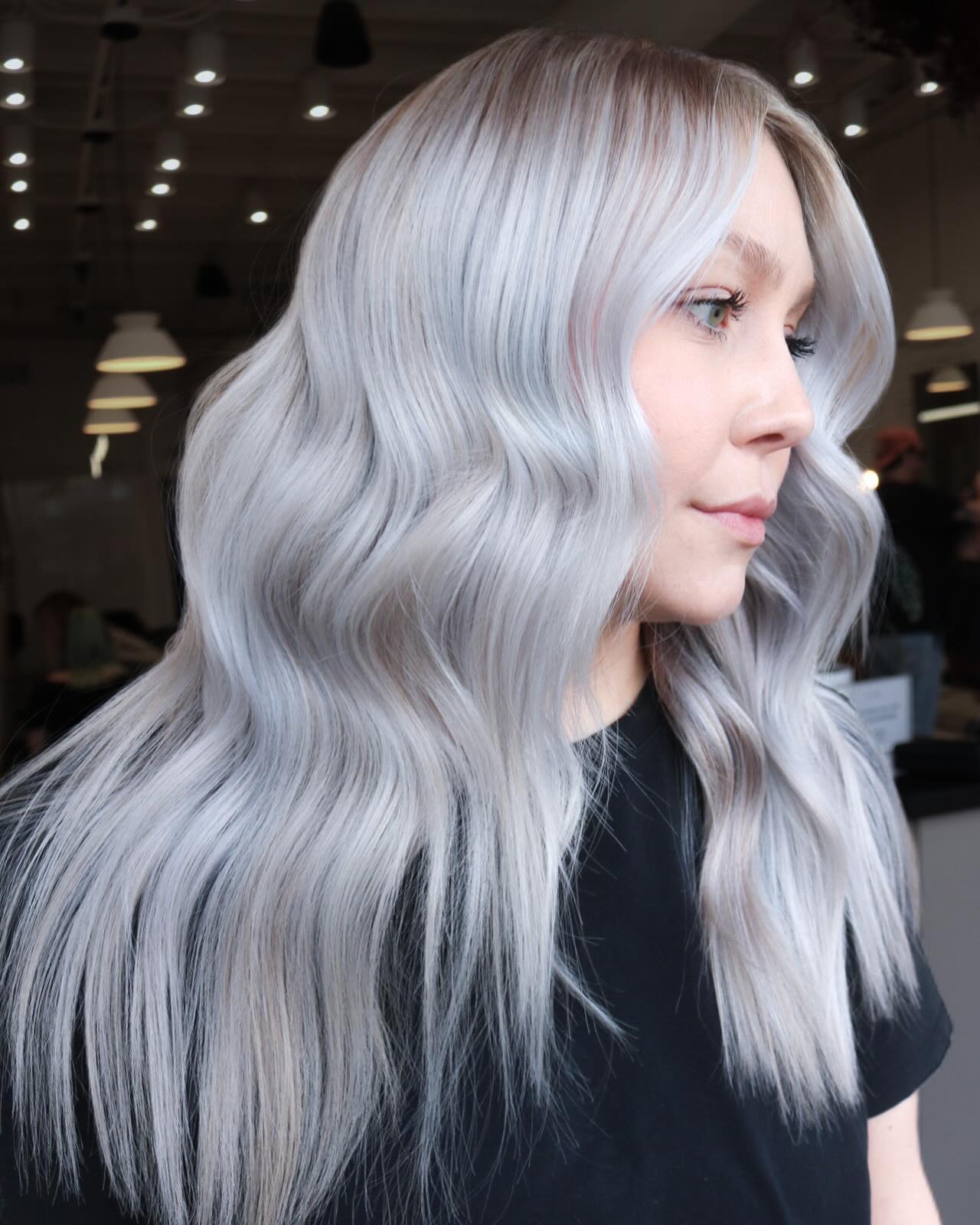 13 Gorgeous Platinum Hair Color Trends – CreativeBooster