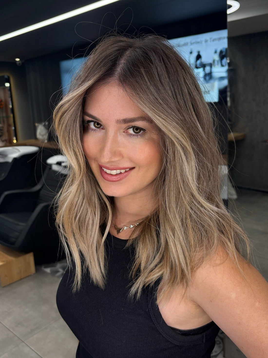 15 Warm Blonde Hair Color Ideas That Shine ✨