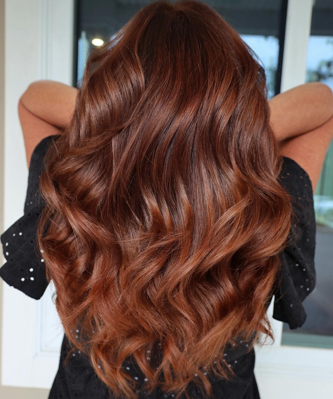 13 Dark Auburn Hair Color Styles That Shine