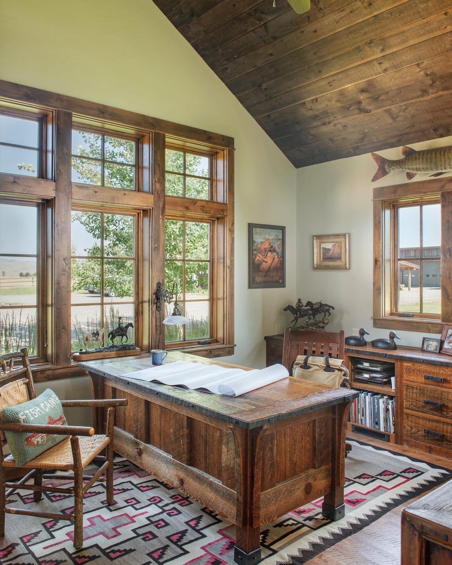 15 Rustic Office Ideas for Natural Texture – CreativeBooster