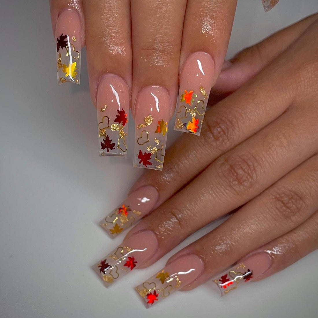 13 Stylish Fall Leaf Nail Ideas