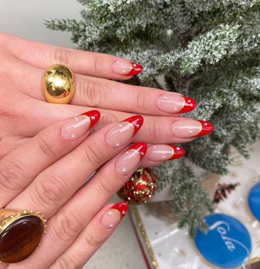 15 Pretty Christmas French Tip Nail Ideas