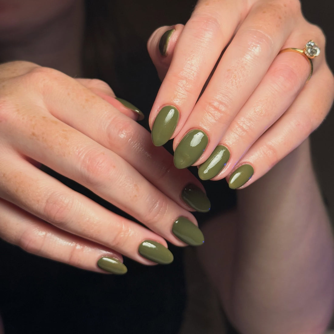 15 Chic Army Green Nail Ideas
