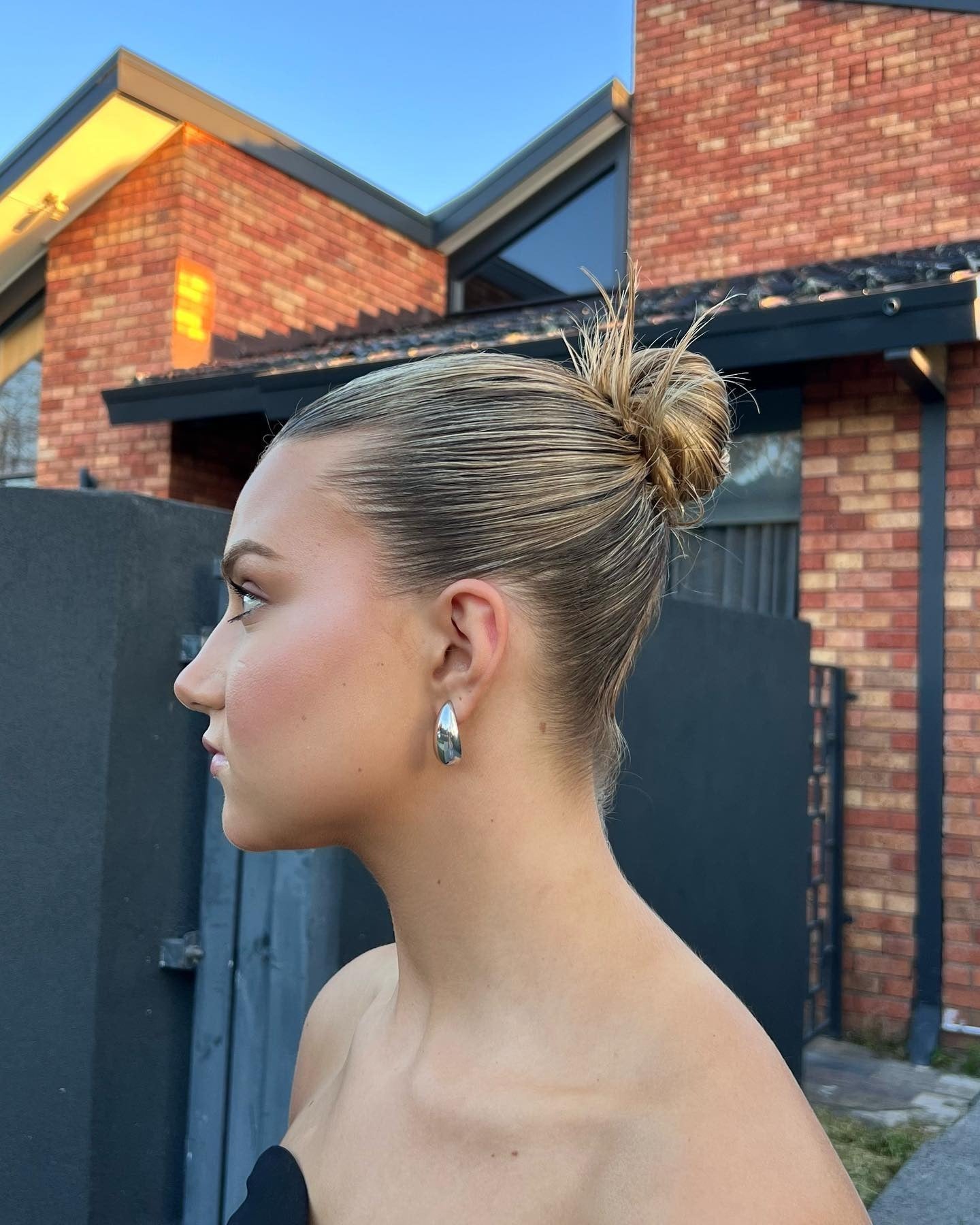 13 Slick Back Hairstyles With Timeless Appeal – CreativeBooster