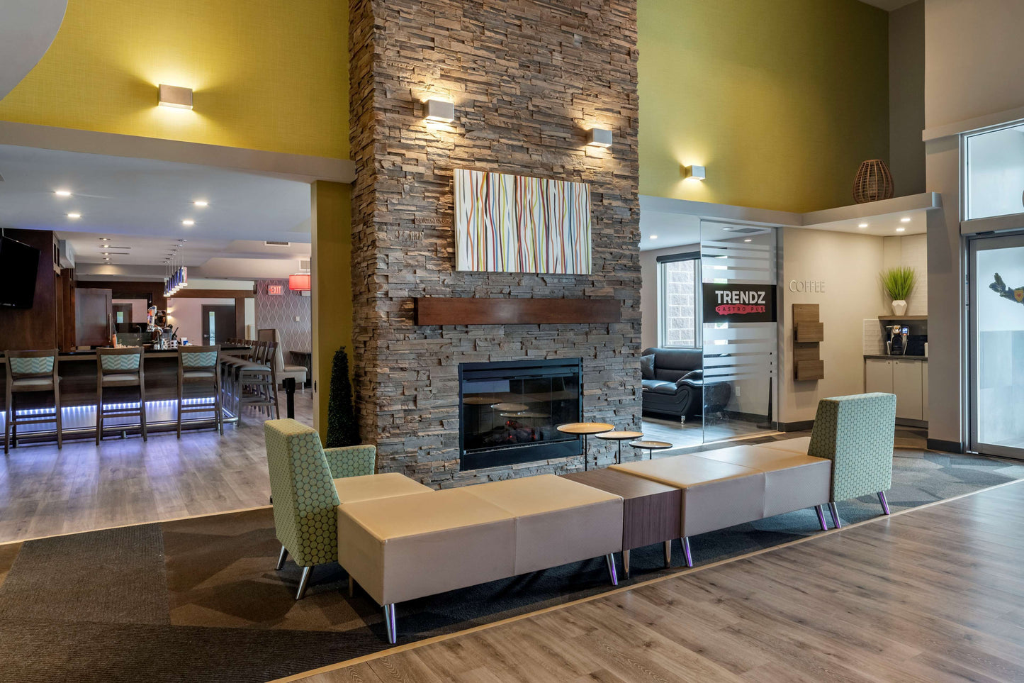 Hotel Review: Best Western Plus Dartmouth Hotel & Suites (Reviews, Pricing & Amenities)