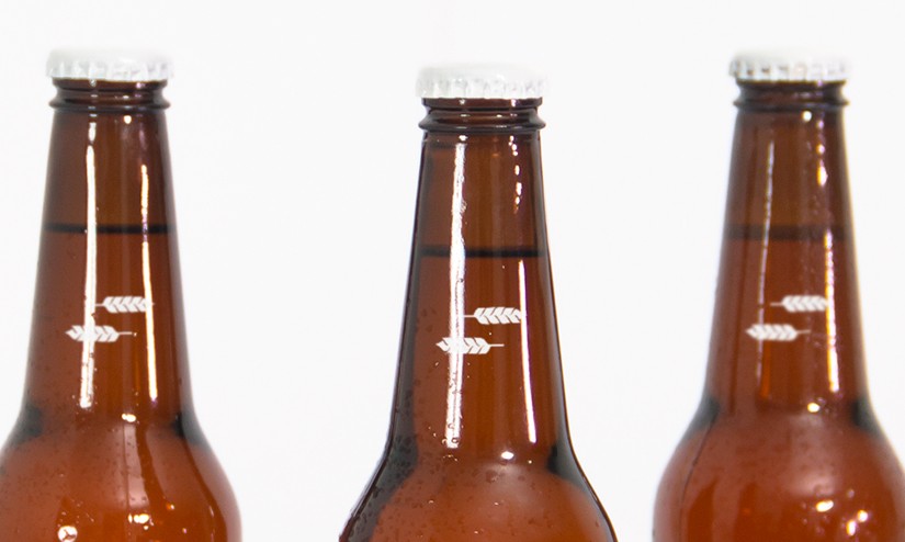 Free Clean Beer Bottle Label (Mockup)