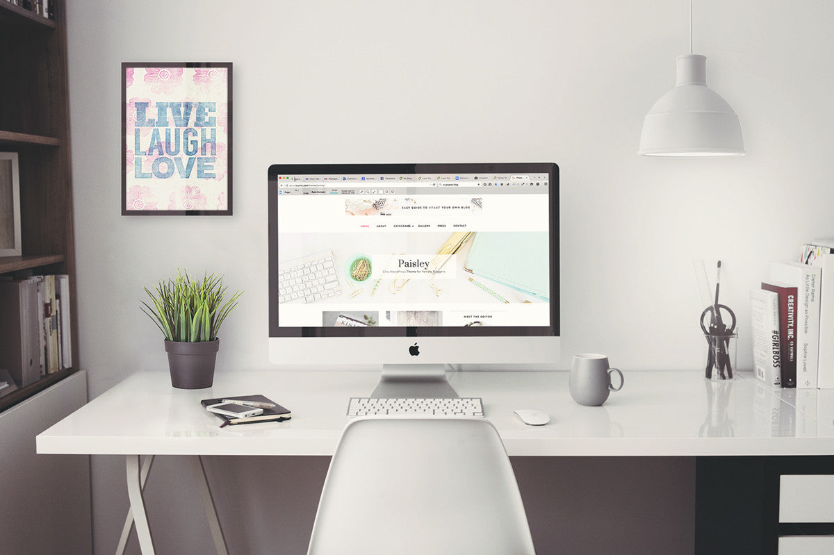 Free iMac 5k Retina 27-Inch Home Office Mockup