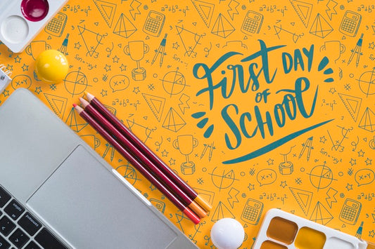 Free Above View Arrangement With Back To School Items Psd