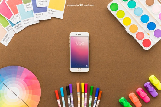 Free Art Concept With Smartphone And Pencils Psd