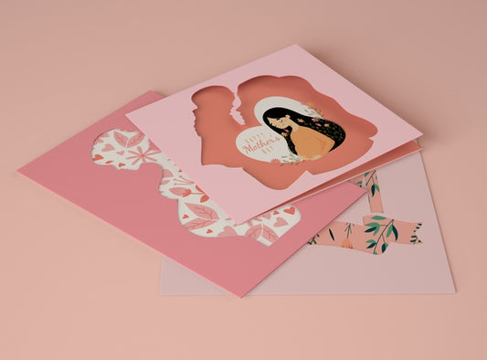 Free Assortment For Mother'S Day With Card Mock-Up Psd
