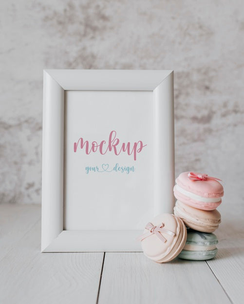Free Assortment With Mock-Up Frame Indoors Psd