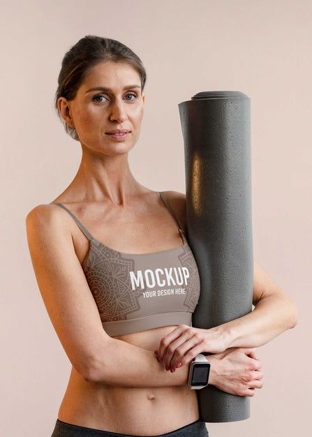 Free Athletic Woman Holding Yoga Mat Psd