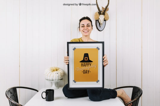 Free Autumn Mockup With Woman Showing Frame Psd