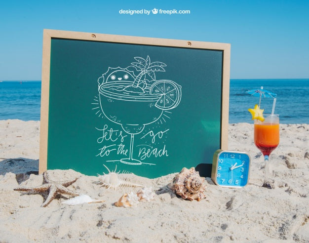 Free Beach Concept With Slate And Cocktail Psd