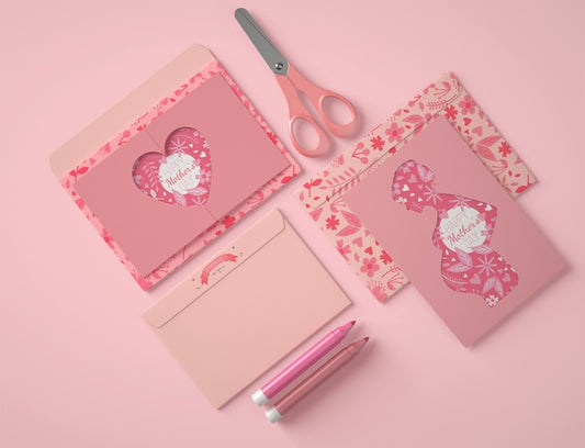 Free Beautiful Arrangement For Mother'S Day Mock-Up Psd