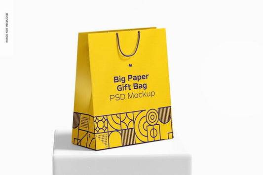 Free Big Paper Gift Bag With Rope Handle Mockup Psd