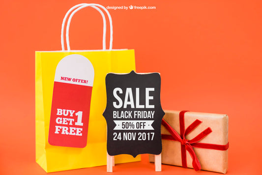 Free Black Friday Mockup With Bag And Board Psd