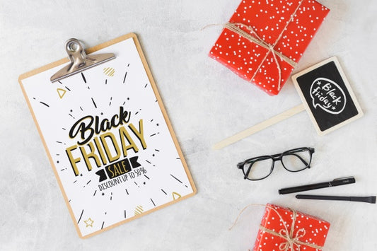 Free Black Friday Mockup With Clipboard Psd