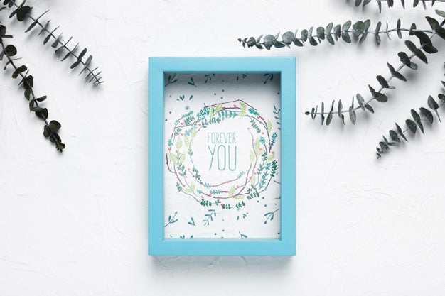 Free Blue Frame Mock-Up On White Background Psd