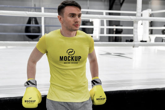 Free Boxing Athlete Wearing A Mock-Up T-Shirt Psd