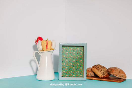 Free Breakfast Mockup With Frame And Flower Pot Psd