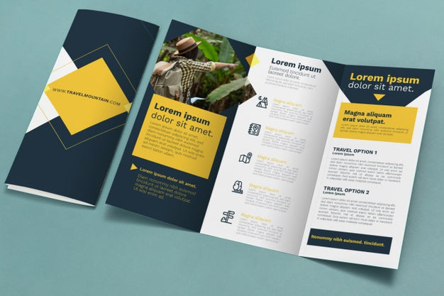 Free Brochure Concept Mock-Up Psd