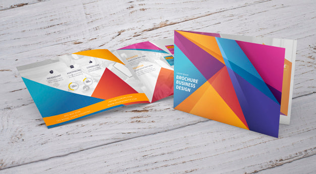 Free Brochure Mockup With Presentation Concept Psd