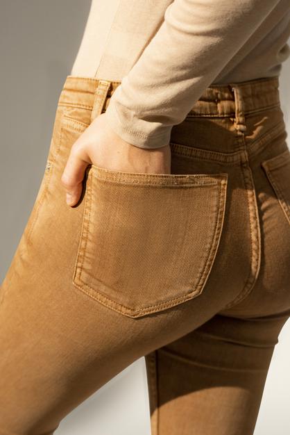 Free Brown Jeans Mockup With Hand In Pocket Psd