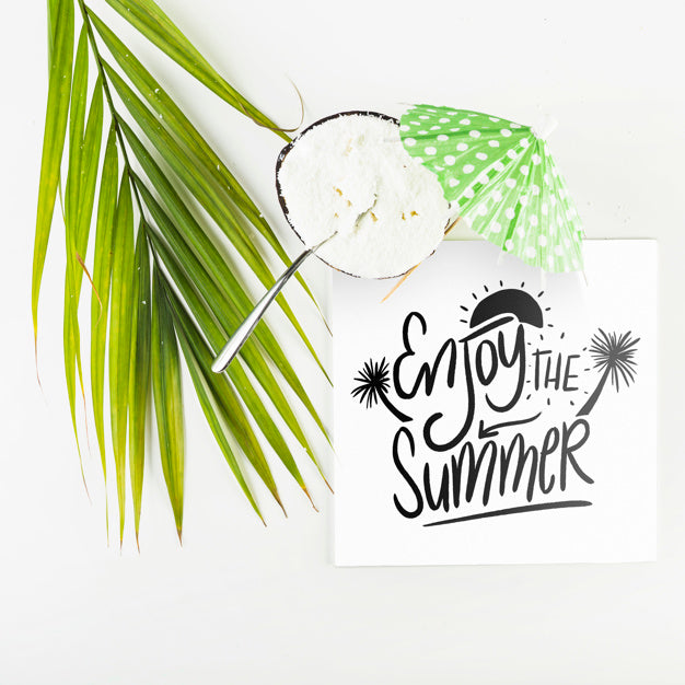 Free Card Mockup With Tropical Summer Concept Psd