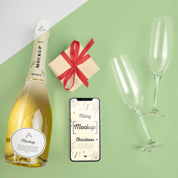 Free Champagne Bottle With Mock-Up Psd