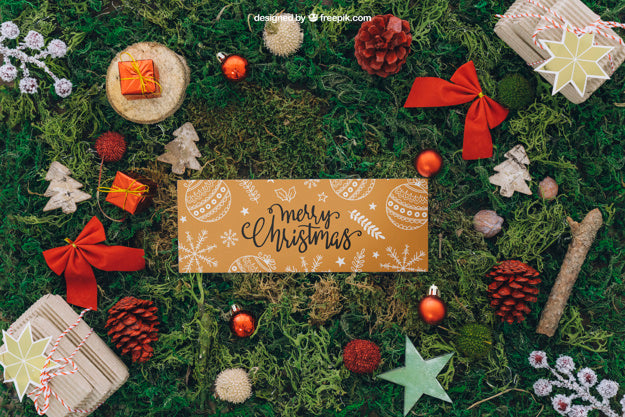 Free Christmas Mockup With Banner Psd