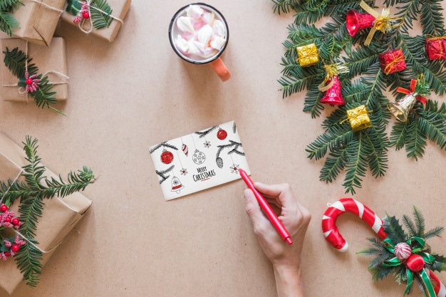 Free Christmas Mockup With Cover Or Letter Psd