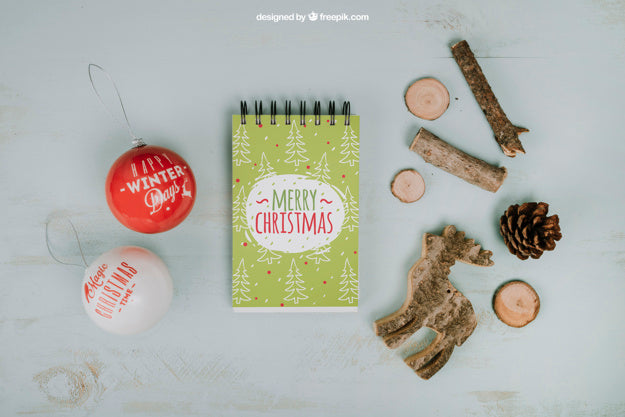 Free Christmas Mockup With Notepad Psd