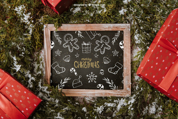 Free Christmas Mockup With Slate And Presents Psd