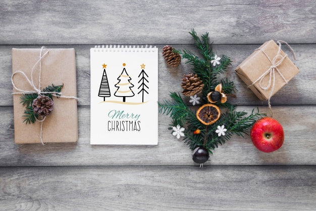 Free Christmas Mockup With Spiral Notepad Psd