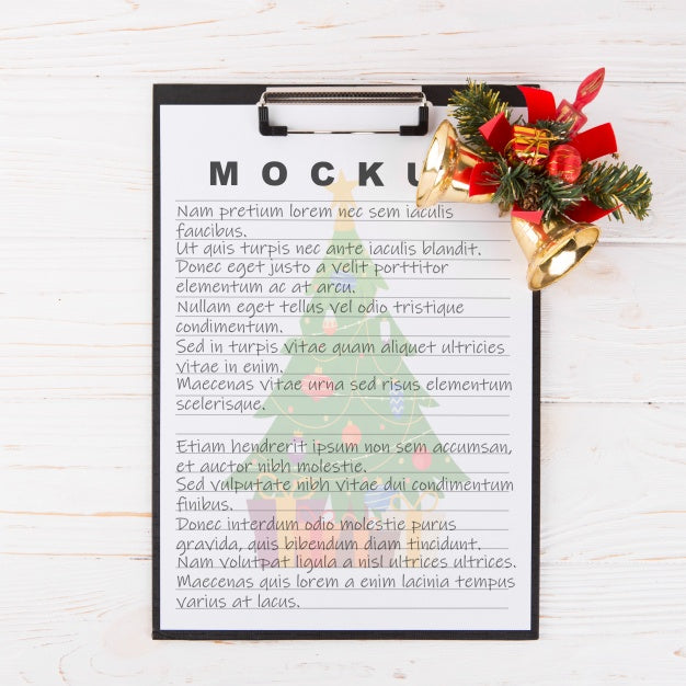 Free Clipboard Mockup With Christmas Decoration Psd