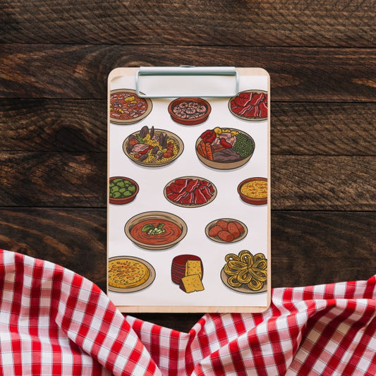 Free Clipboard Mockup With Food Concept Psd