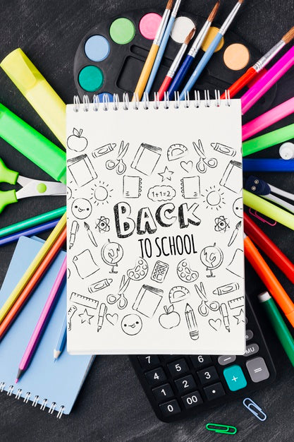 Free Close-Up Back To School With Notepad Psd