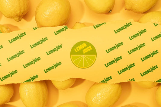 Free Close-Up Bunch Of Lemons On A Table Psd