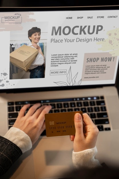 Free Close Up On Online Shopping Concept Mockup Psd