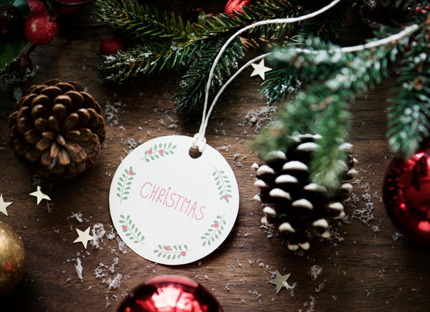 Free Closeup Of Christmas Wishing Card Tag Psd