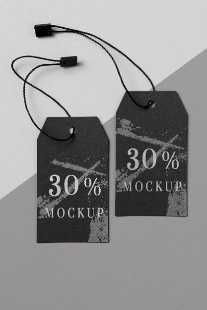 Free Clothing Modern Black Tag Mock-Up Psd