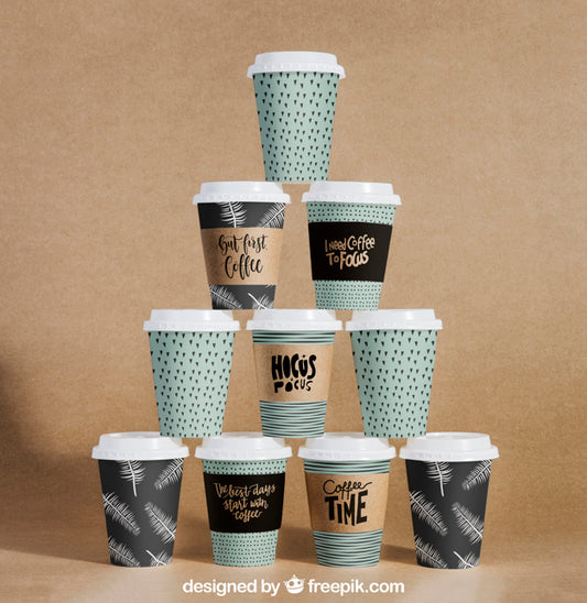Free Coffee Cup Pyramid Mockup Psd