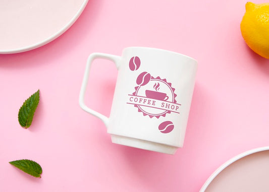 Free Coffee Mug Mock-Up On Pink Background Psd