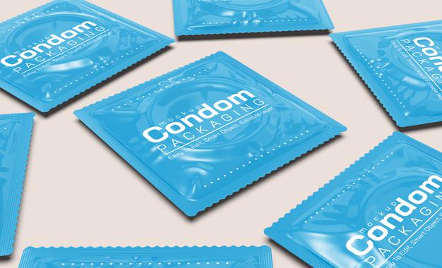 Free Condom Packaging Mockup Psd