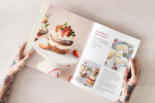 Free Cookbook Mockup With Dessert Recipes Psd