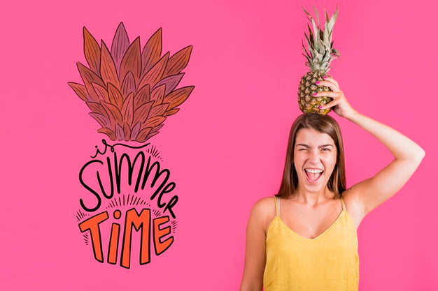 Free Copyspace Mockup For Summer With Joyful Woman Psd