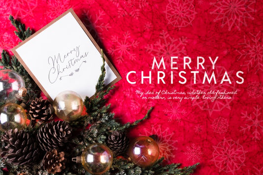 Free Coronet And Greeting Card On Table For Christmas Day Psd