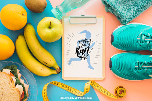 Free Creative Fitness Mockup With Clipboard Psd